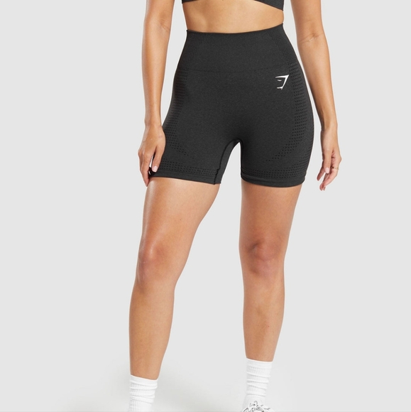 Gymshark Vital Shorts Size XS Black NWT In Packaging - Picture 1 of 6